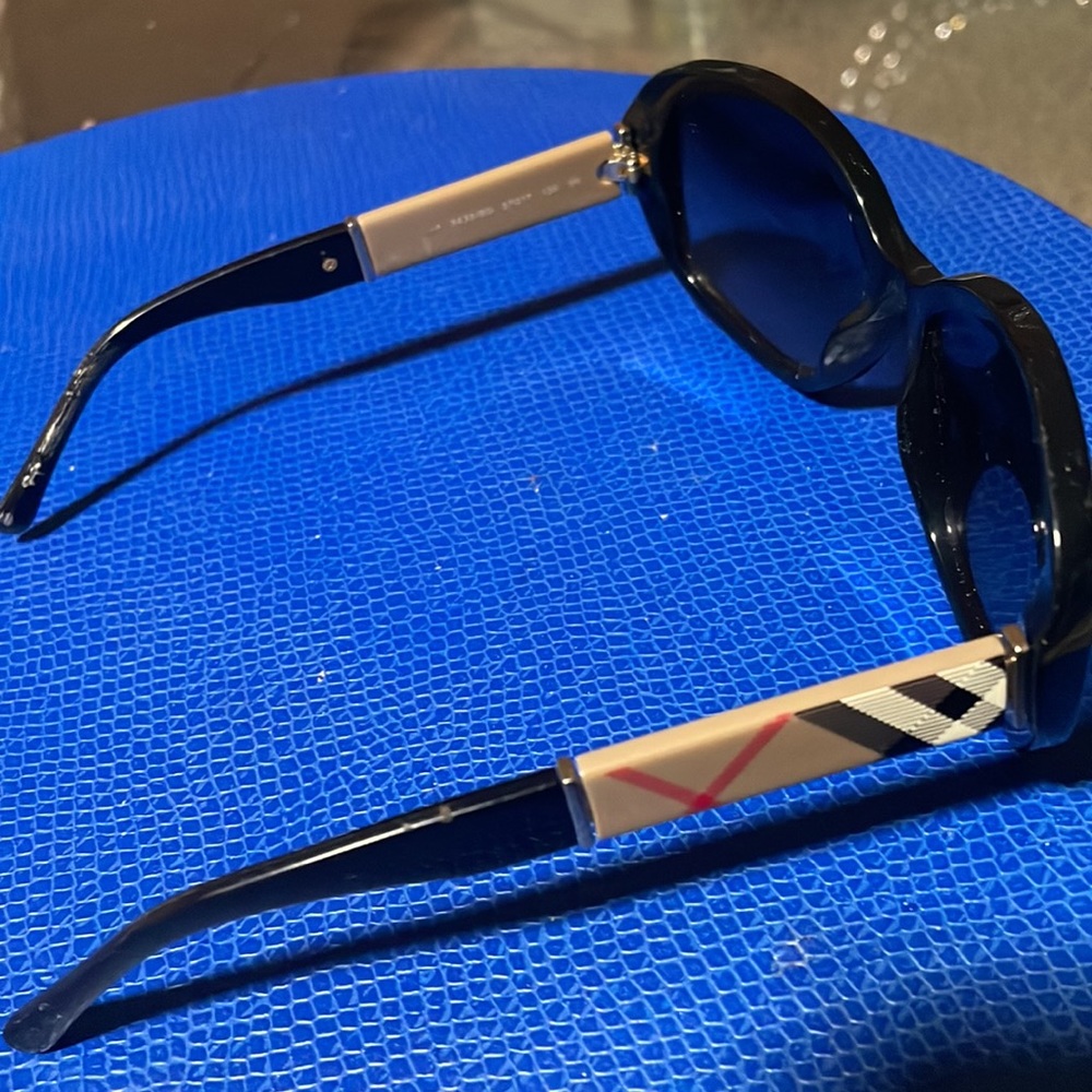 Authentic Burberry Sunglasses